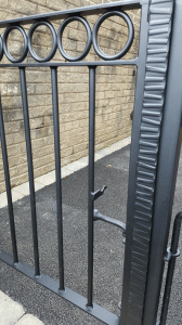 Ring Wrought Iron Metal Driveway Gate