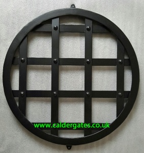 30x30x5mm Wrought Iron Metal Well Cover