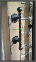 Wrought Iron Metal Twist Grabrail - Heavy Duty